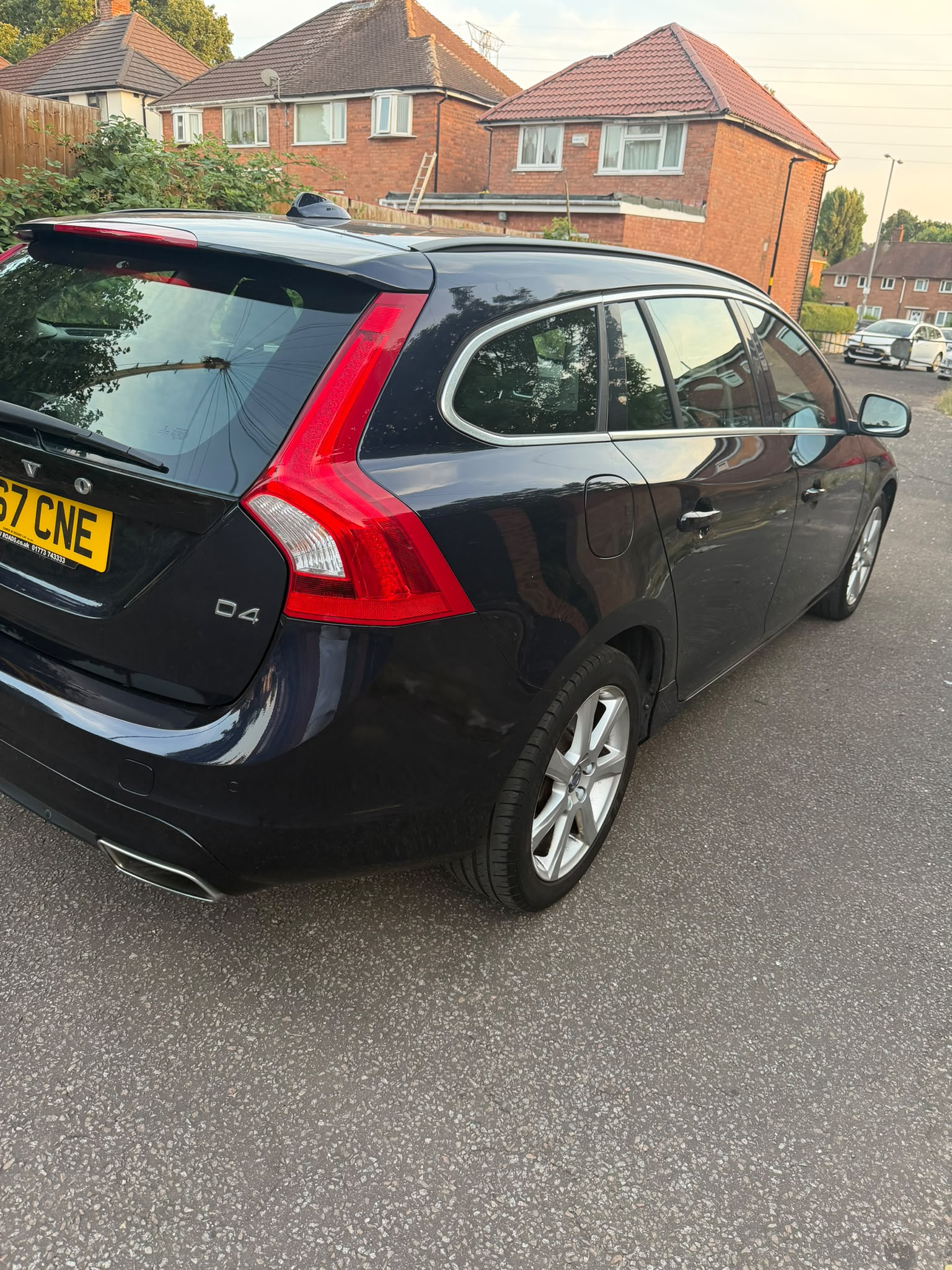 VOLVO V60